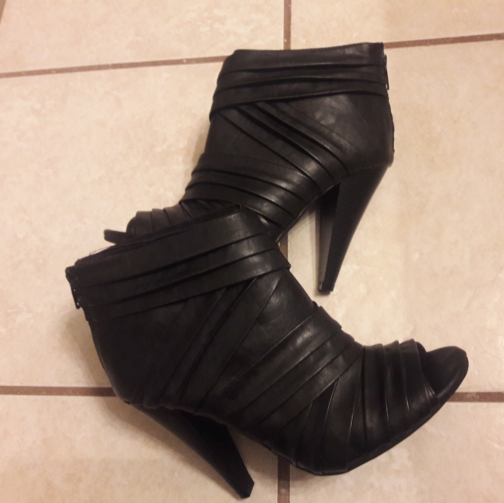 Apt. 9 / Black/Open Toe /Ankle Boots NWOT